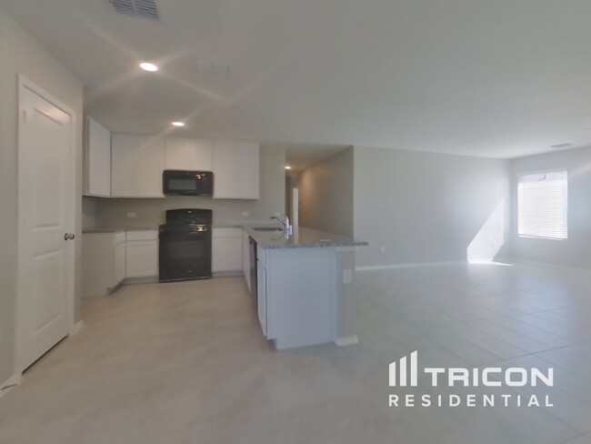 Building Photo - 11820 Mancos Trl