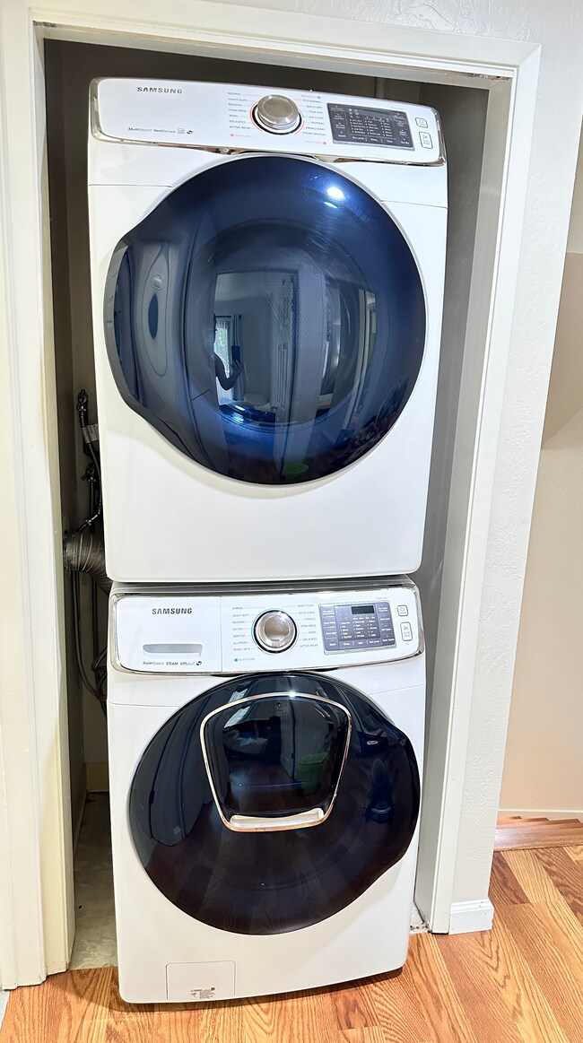 Building Photo - 2664 Senter Rd