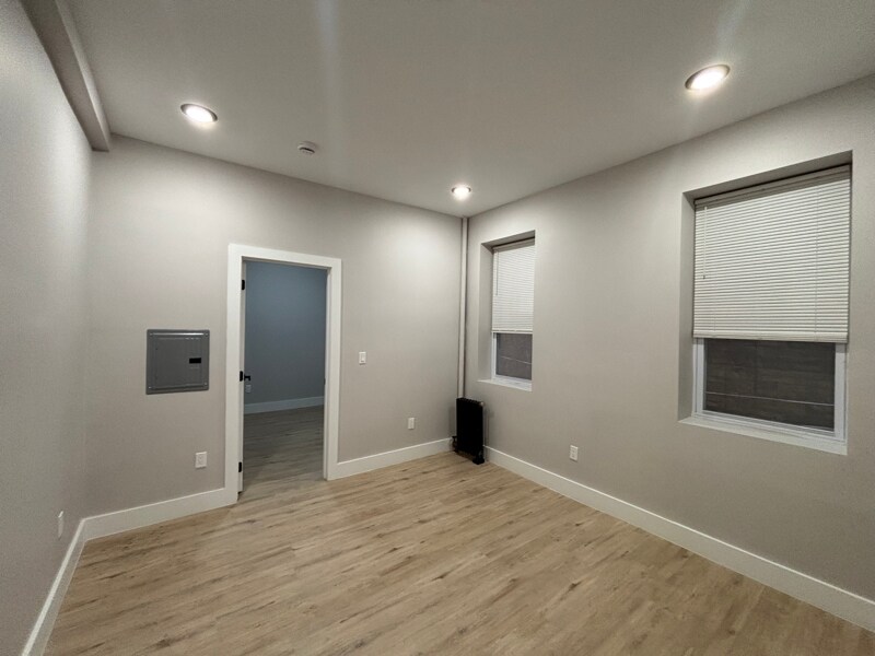 Building Photo - 5008 Palisade Ave