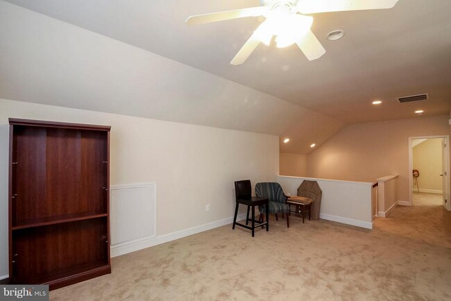 Building Photo - 5812 Falls Gate Ct