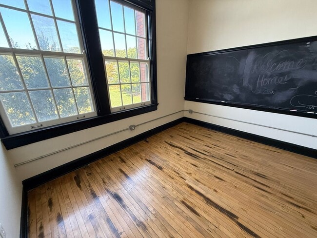 Interior Photo - Alumni Lofts