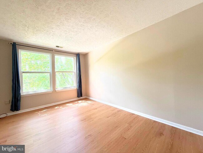 Building Photo - 13331 Demetrias Way