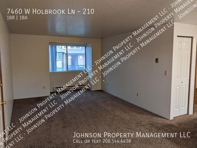 Building Photo - 7460 W Holbrook Ln