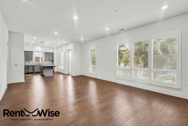 Building Photo - 390 Riesling Ave