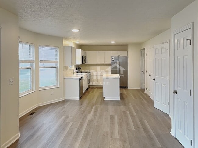 Building Photo - 8331 Priestley Dr