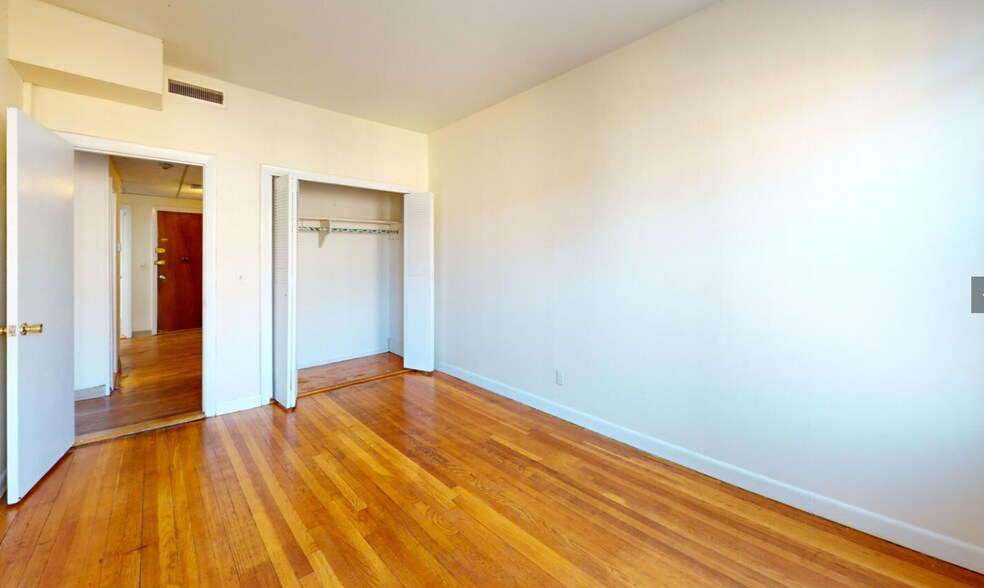 Building Photo - 1157 Commonwealth Ave