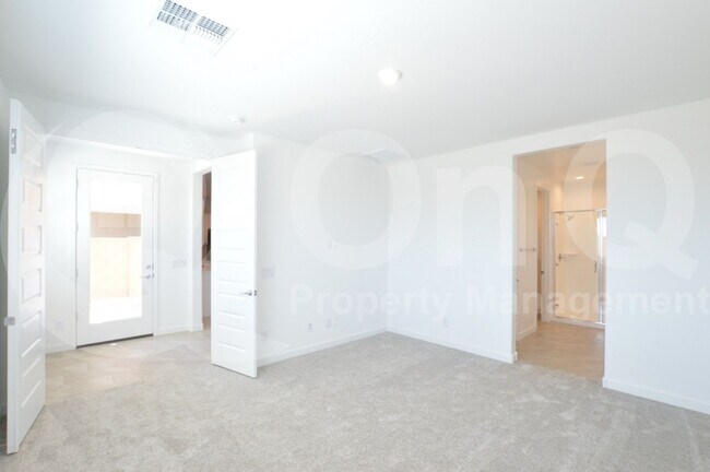 Building Photo - 12617 W Morten Ave