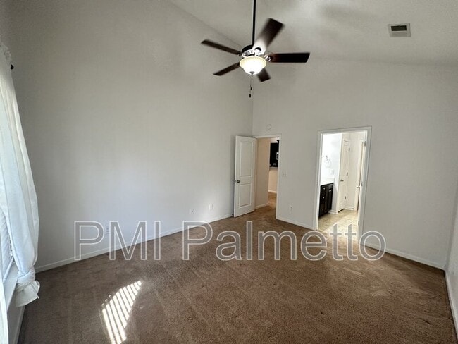 Building Photo - 233 Hawkins Creek Rd