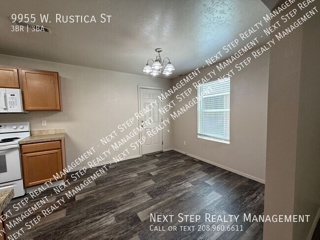 Building Photo - 9955 W Rustica St