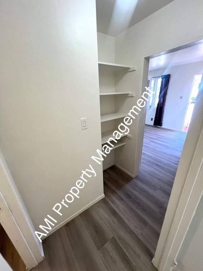 Building Photo - FULTON