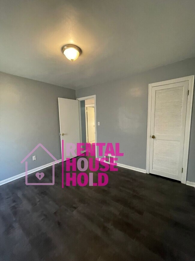 Building Photo - Security Deposit Slashed in Half- Just $50...