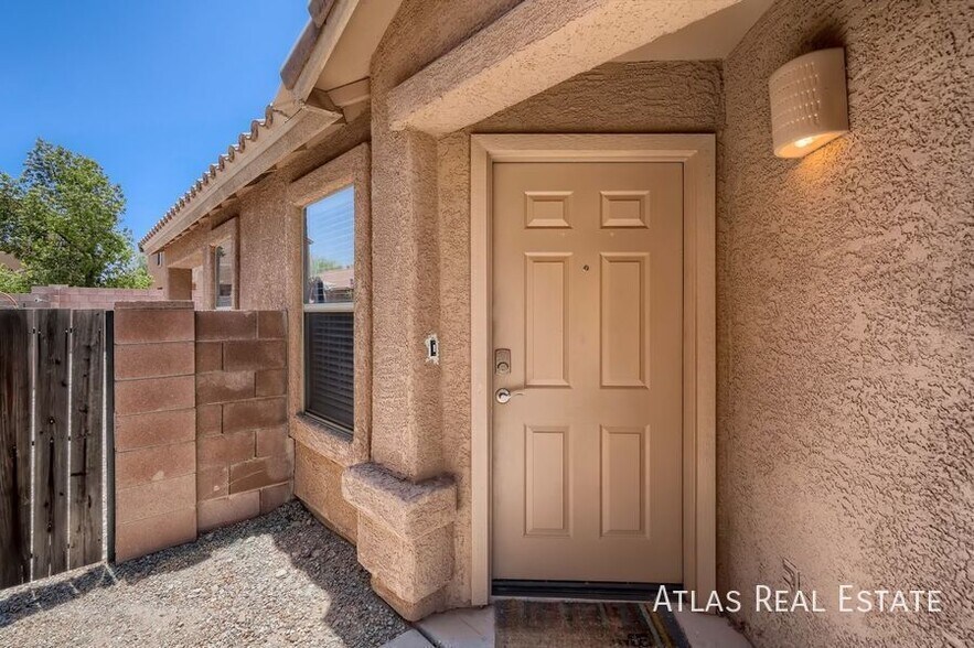 Building Photo - 13194 E Mineta Ridge Dr