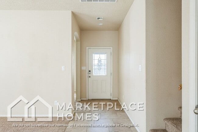 Building Photo - 7114 Wasilla Dr NE