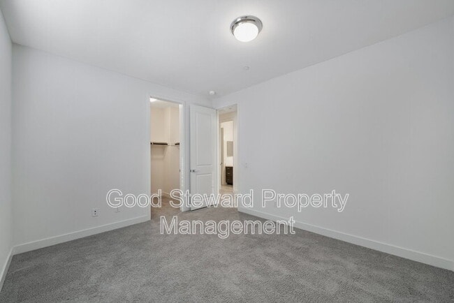 Building Photo - 4387 Avocado Grove Ln