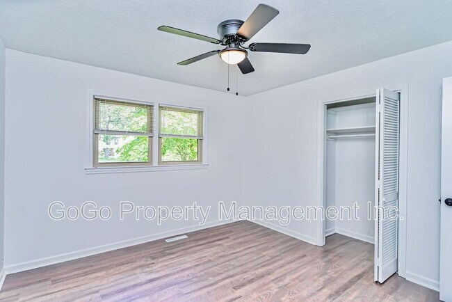 Building Photo - 200 Lanewood Dr