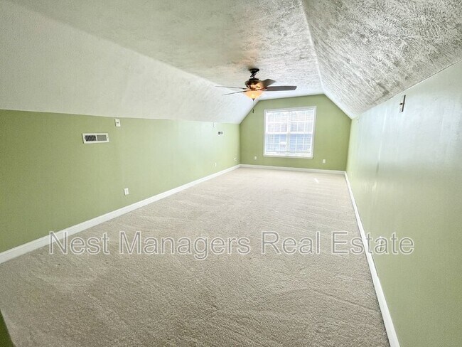 Building Photo - 315 Copper Creek Dr