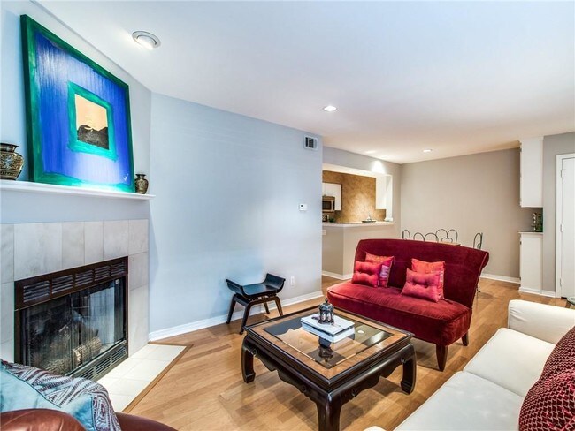 Building Photo - 3711 Holland Ave