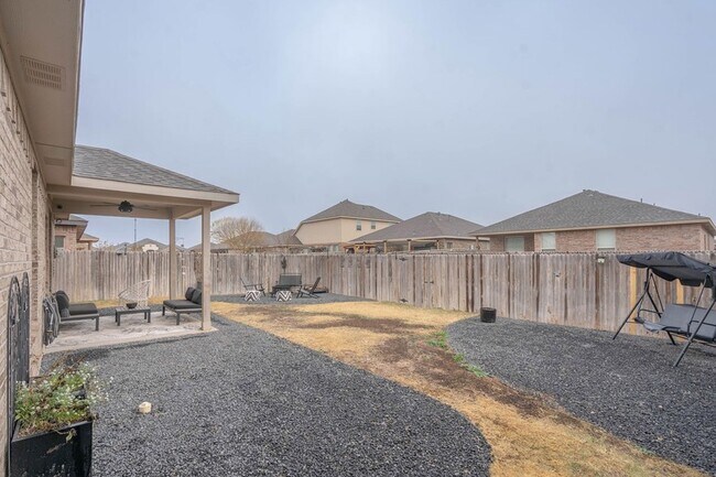 Building Photo - 5608 Magellan St