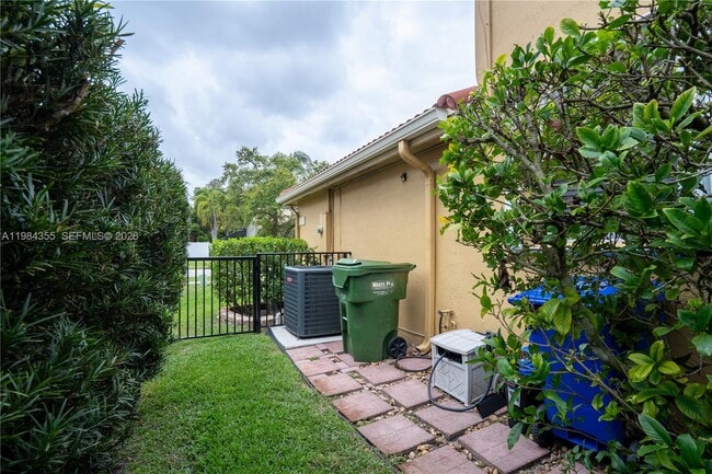 Building Photo - 17809 NW 16th St