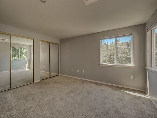 Building Photo - Everything you’ve been dreaming of is here...