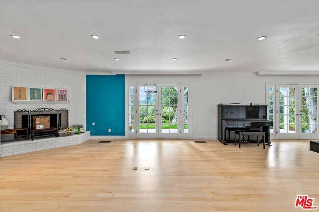 Building Photo - 1862 Kimberly Ln