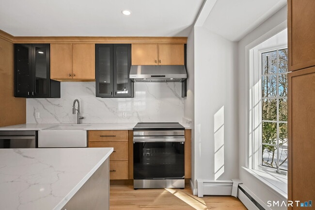 Building Photo - 75 Rivergate Dr