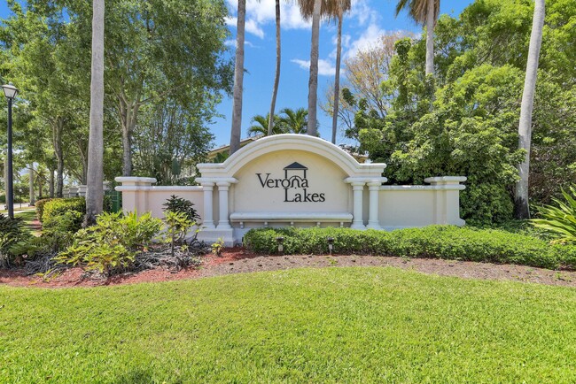 Building Photo - 9700 Porta Leona Ln