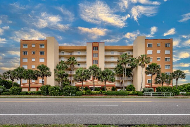 Building Photo - 925 Florida A1A