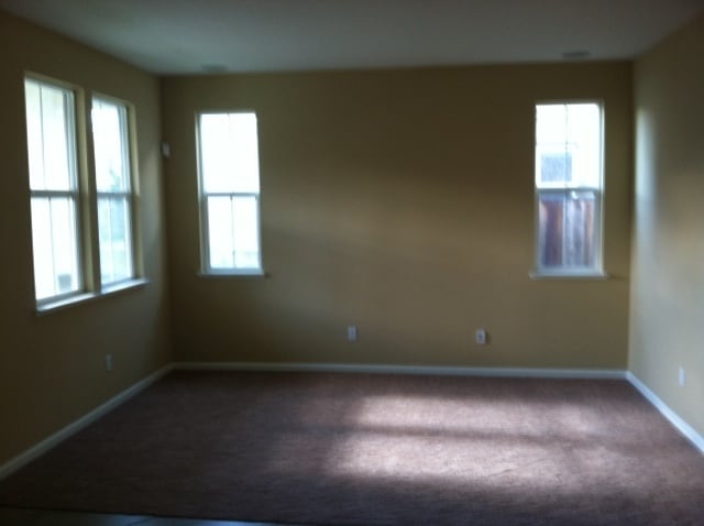 Building Photo - 760 Greentree Cir