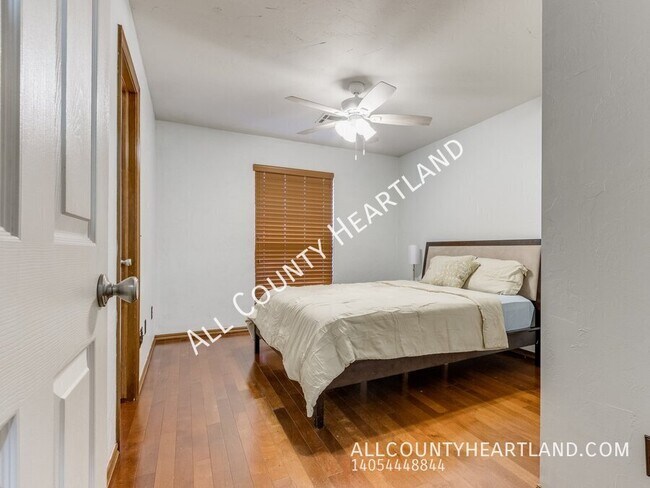 Building Photo - 13317 Montego Terrace