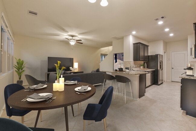 Building Photo - 16131 Beachside Pl