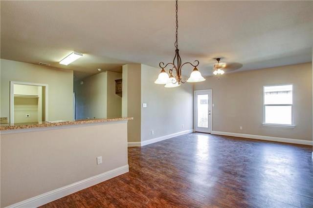 Building Photo - 425 Canvas Ct