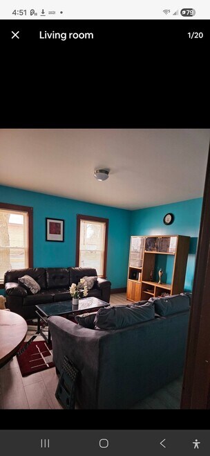 Building Photo - 2600 Commercial Ave