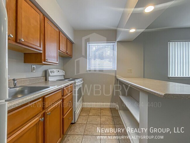Building Photo - 309 San Juan Dr