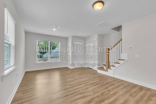Building Photo - 267 Old Grove Ln
