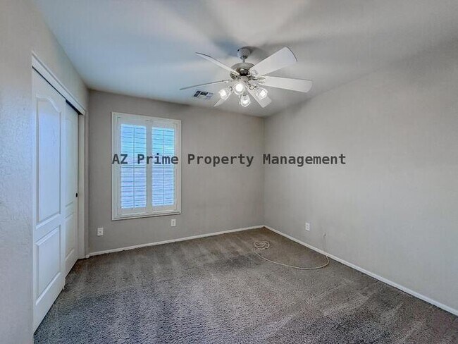Building Photo - 17647 W Rimrock St