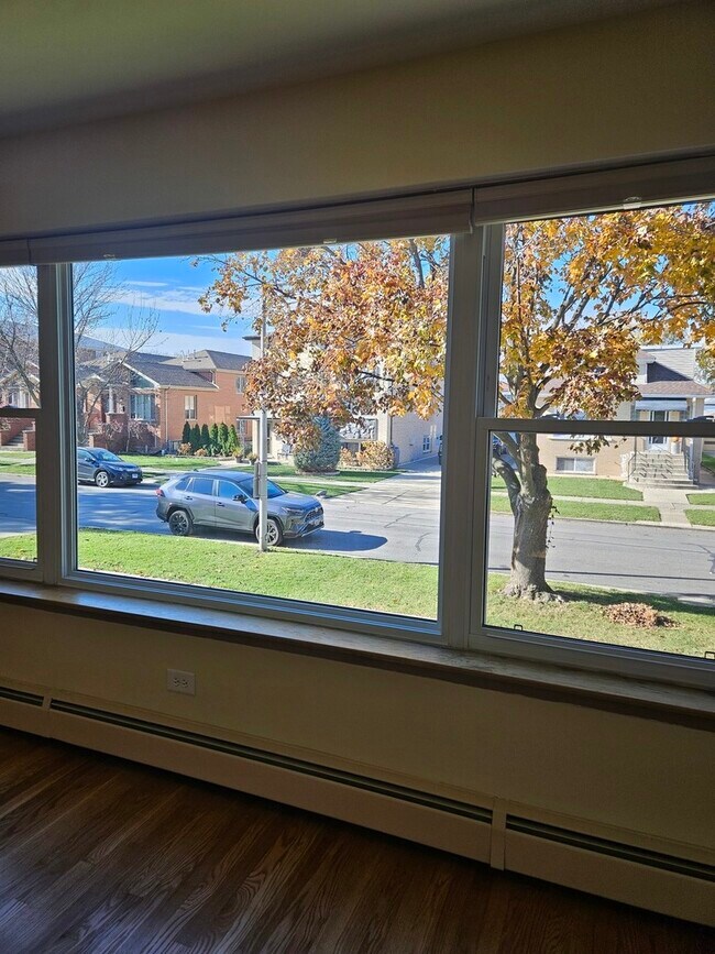 Building Photo - 2617 N 74th Ct