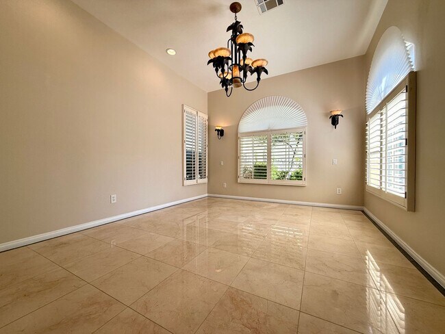 Building Photo - Grand 3 bedroom home with lake and golf course views located in Resort Villas ready to be your pa...