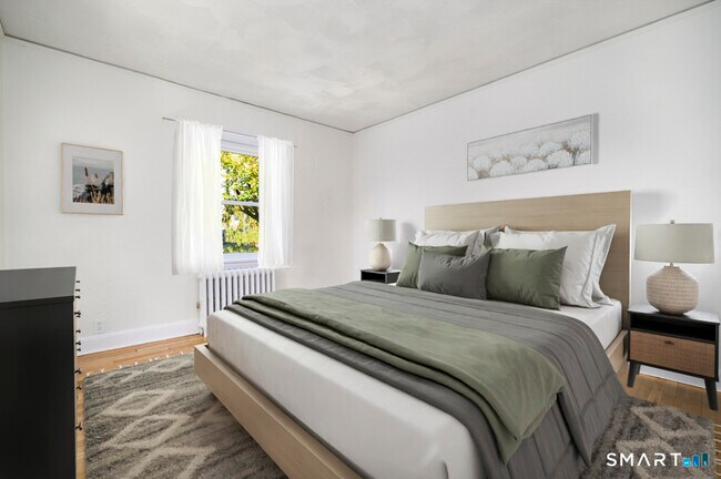 Building Photo - 8 Washington Ct