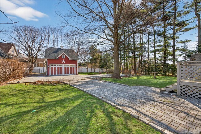 Building Photo - 121 Morris Ave