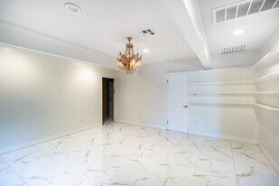 Building Photo - 6340 Wilbur Ave