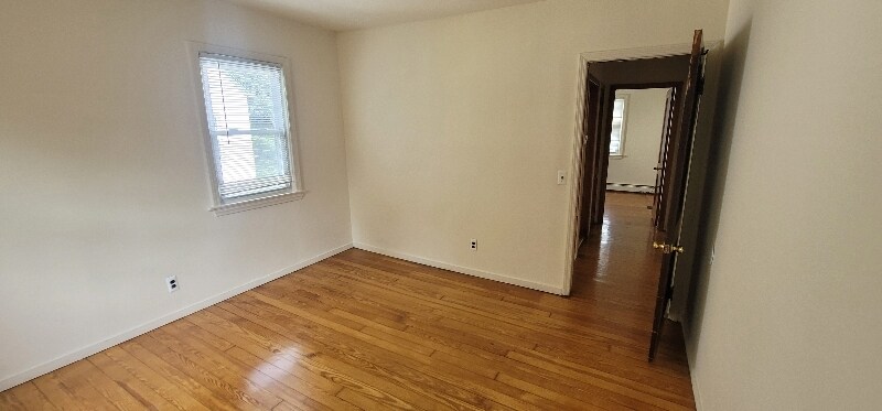 Building Photo - 22 Ryle Ave