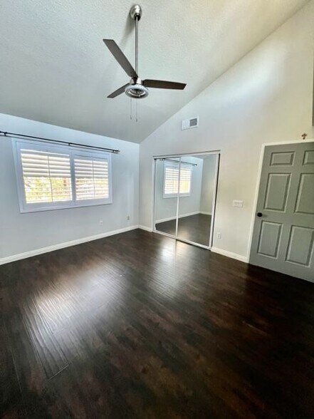 Building Photo - 11808 Letini Dr