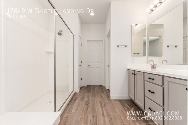 Building Photo - 17849 W Thistle Landing Dr