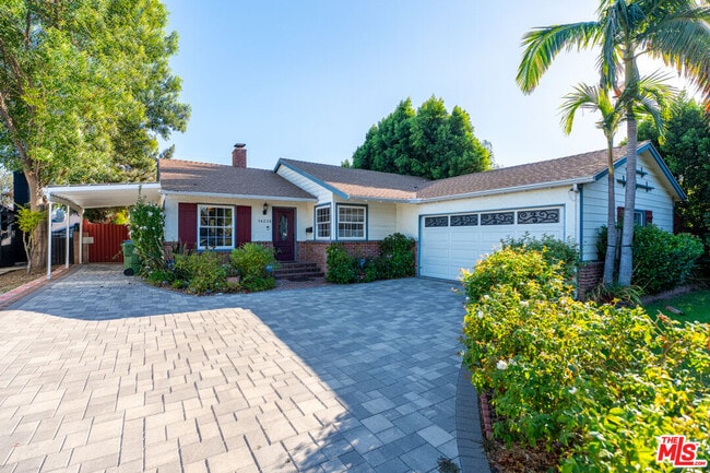 Building Photo - 14236 Enadia Way