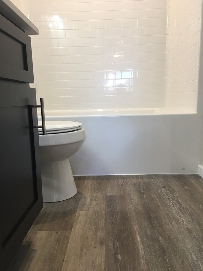 Building Photo - 8516 Washington Blvd SW