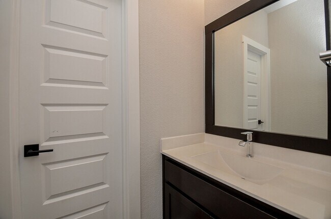 Building Photo - 3506 Gore Creek Dr