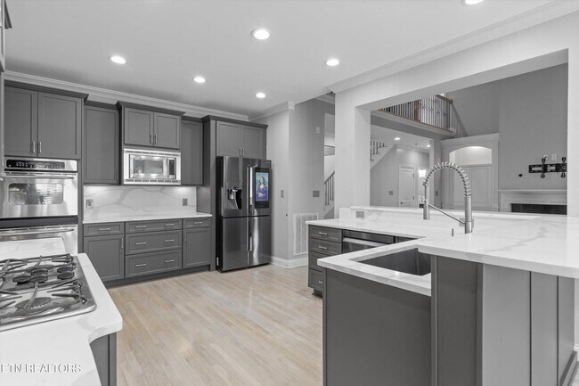 Building Photo - 1768 Redgrave Rd