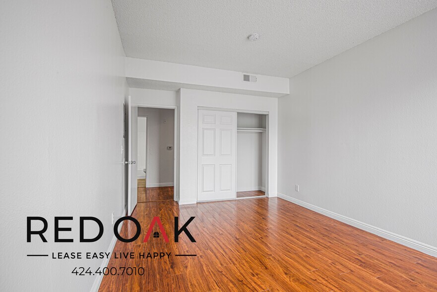 Building Photo - 4320 S Centinela Ave