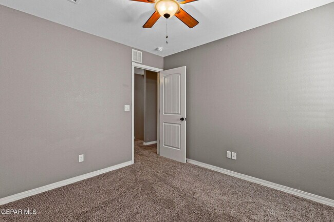 Building Photo - 3129 Spring Willow